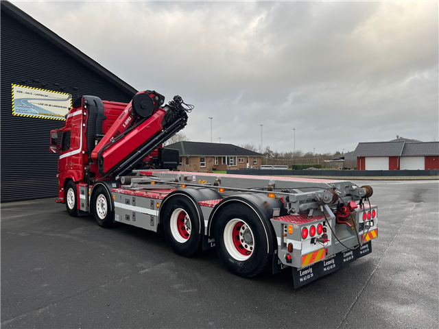 Volvo FM500 Globe Hiab X-Hipro 302 E6 kran og Sawo hejs