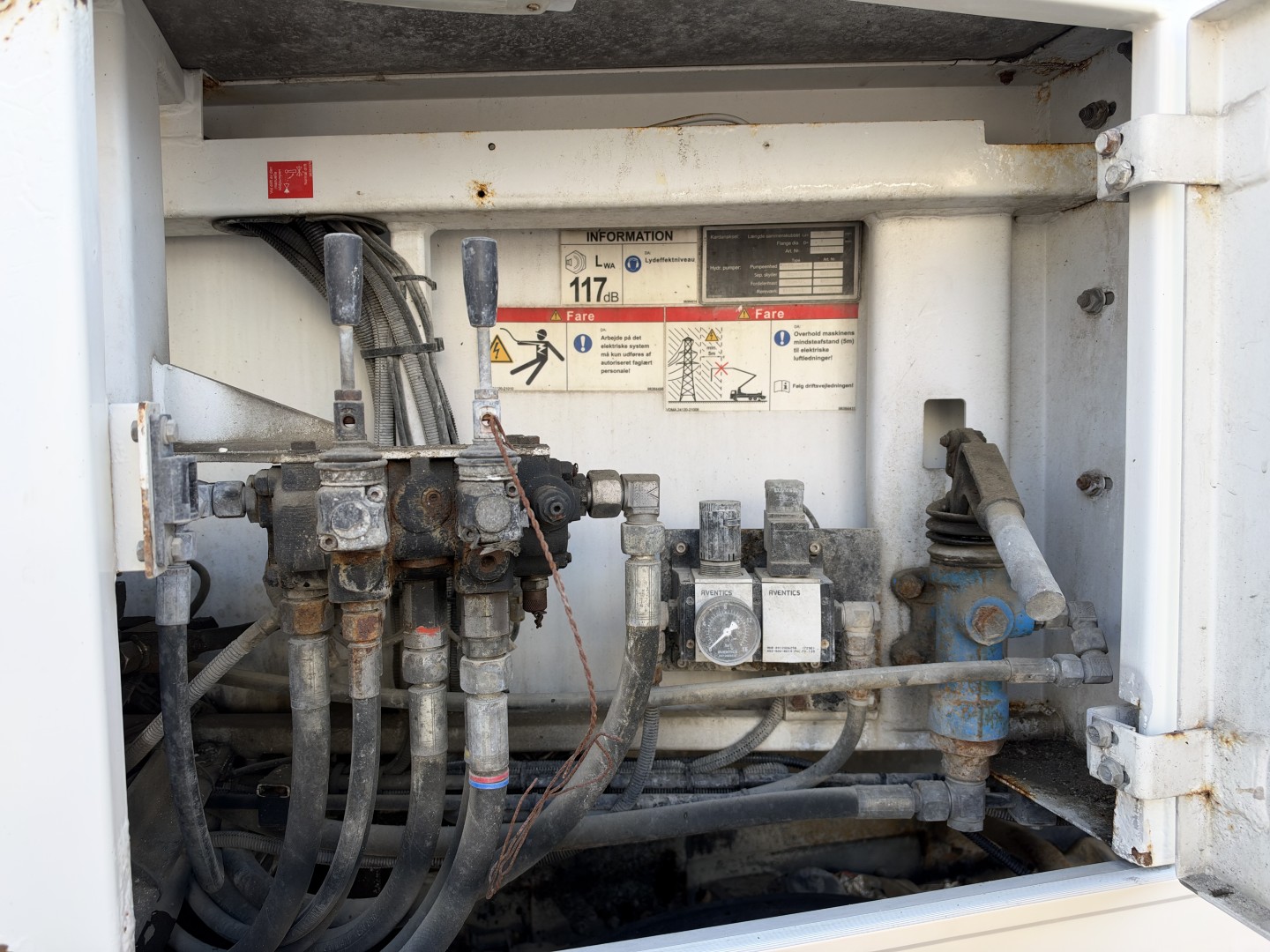 Scania G490 8x4 Schwing S46SX Betonpumpe