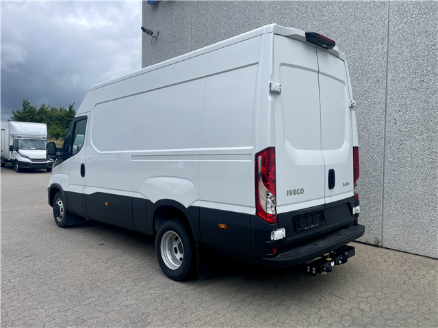 Iveco 35C18HA8 12m3