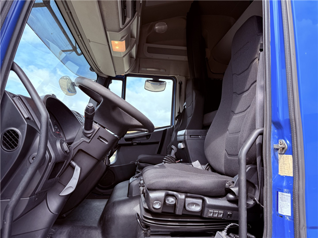 Iveco EuroCargo 180-280 4x2 Thermo King T-1000R