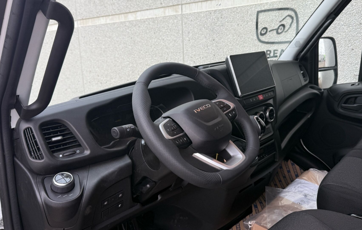 Iveco 70C21HA8/P