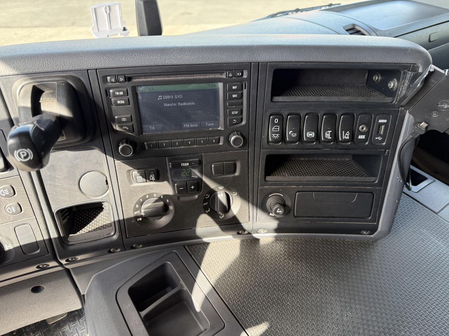 Scania P370 6x4 Liebherr THP140H 24 M4 XH Betonpumpe
