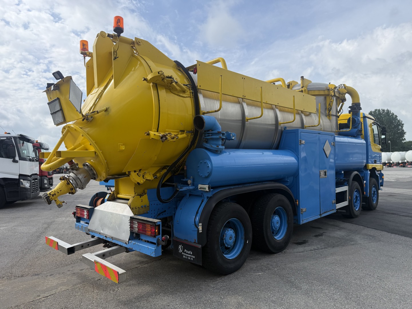 Mercedes Actros 4140 8x4 KOKS MEGAVAC 8000 ADR 13.500 l. Rustfri stål Tørsuger