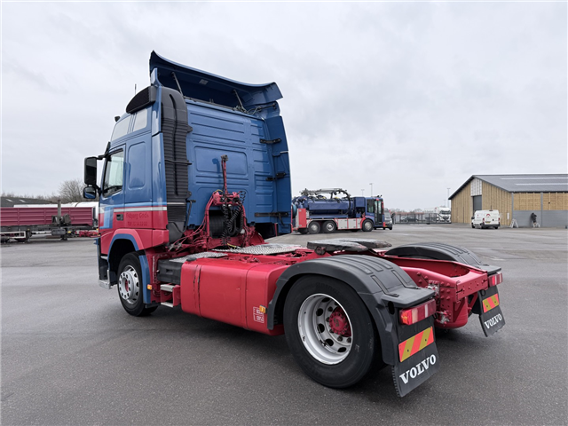 Volvo FM370 4x2 Globetrotter Euro 6