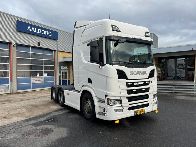 Scania R540