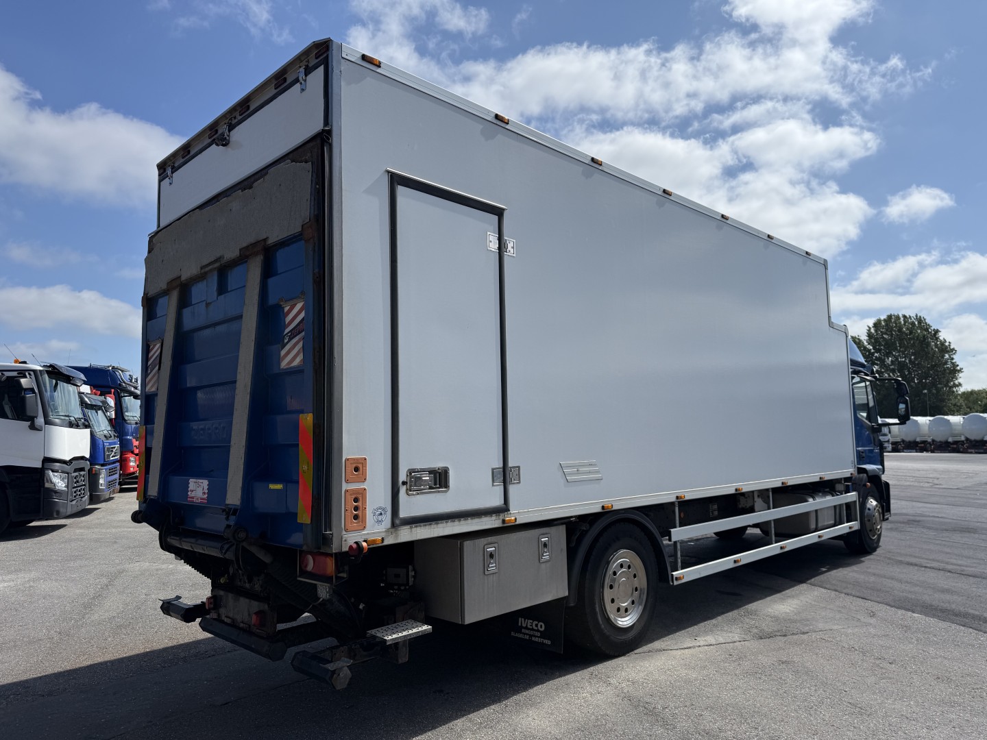 Iveco EuroCargo 180-280 4x2 Thermo King T-1000R