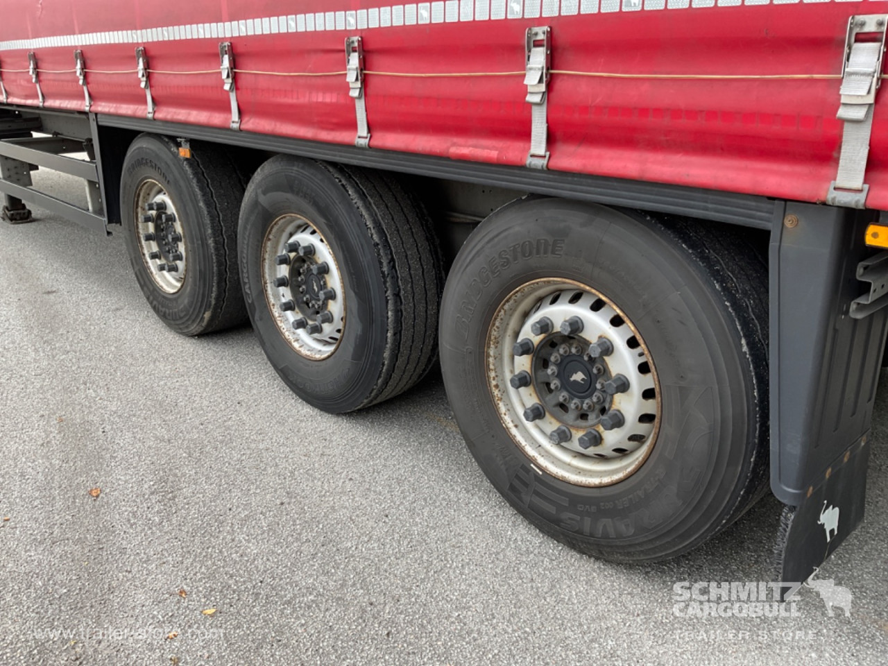 Schmitz Semi Curtainsider Standard
