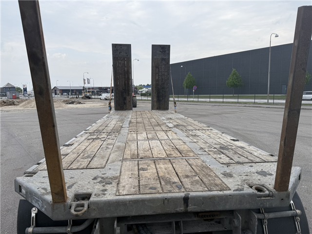 MTDK 30 t. Maskinanhænger m/hydr. ramper