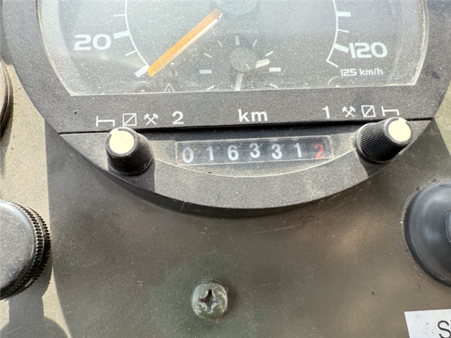 MAN 5 To KAT MIL 4x2 Opb. Studenterkørsel