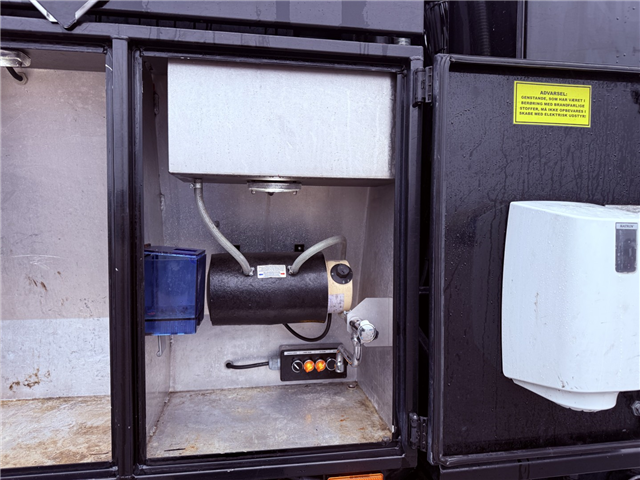 Scania P410 6x2*4 Hvidtved Larsen Flexline 312 ADR