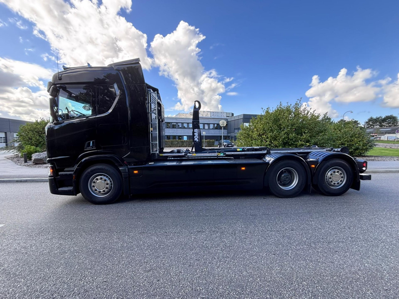 Scania R 450E B6x2*4NB 450 kW/535 kWh Hooklift NEW!