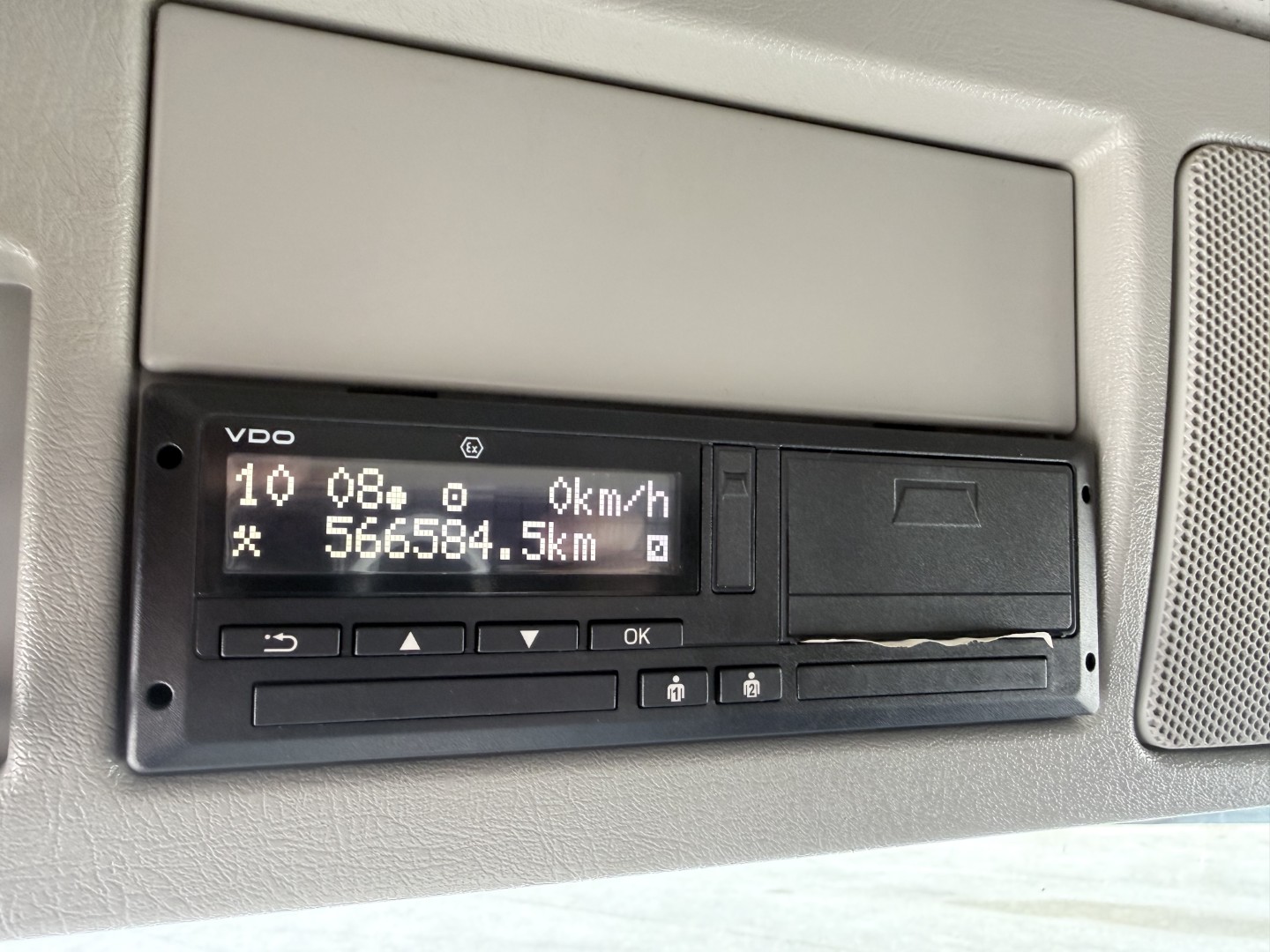 Volvo FM9/260 4x2 12.865 L ADR Tankbil