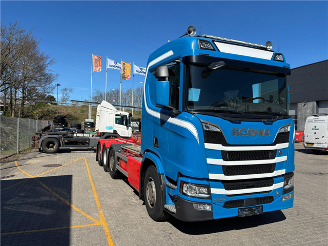 Scania R 520 B8x2/*6NB Hooklift