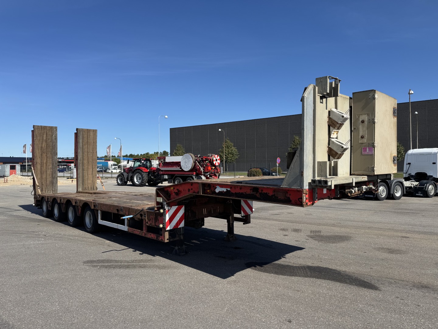 Kel-Berg / Faymonville 4 akslet Udtræks Maskintrailer