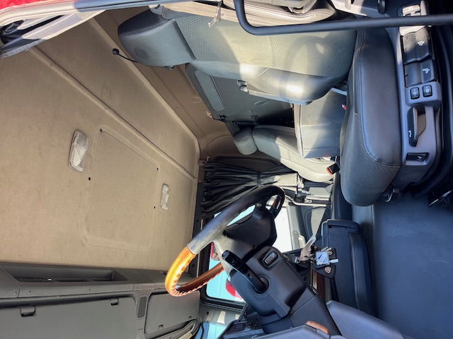 Scania G410 8X2*6 Knæklad – Machinetransporter