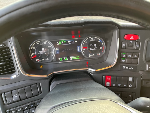 Scania R540 6X2 3150mm ADR