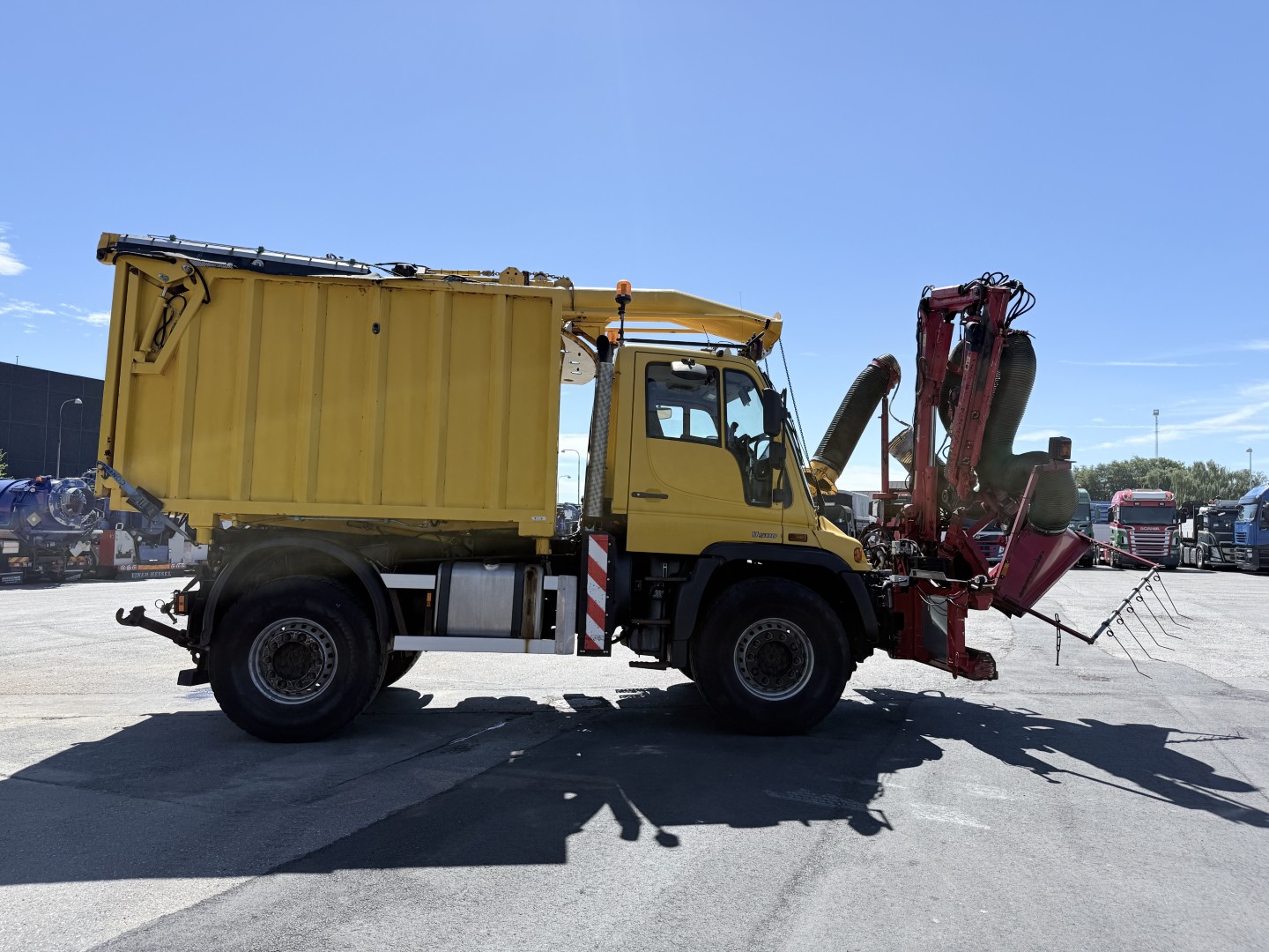 Unimog U500 4x4 / Dücker Tip / Sug / Slagleklipper