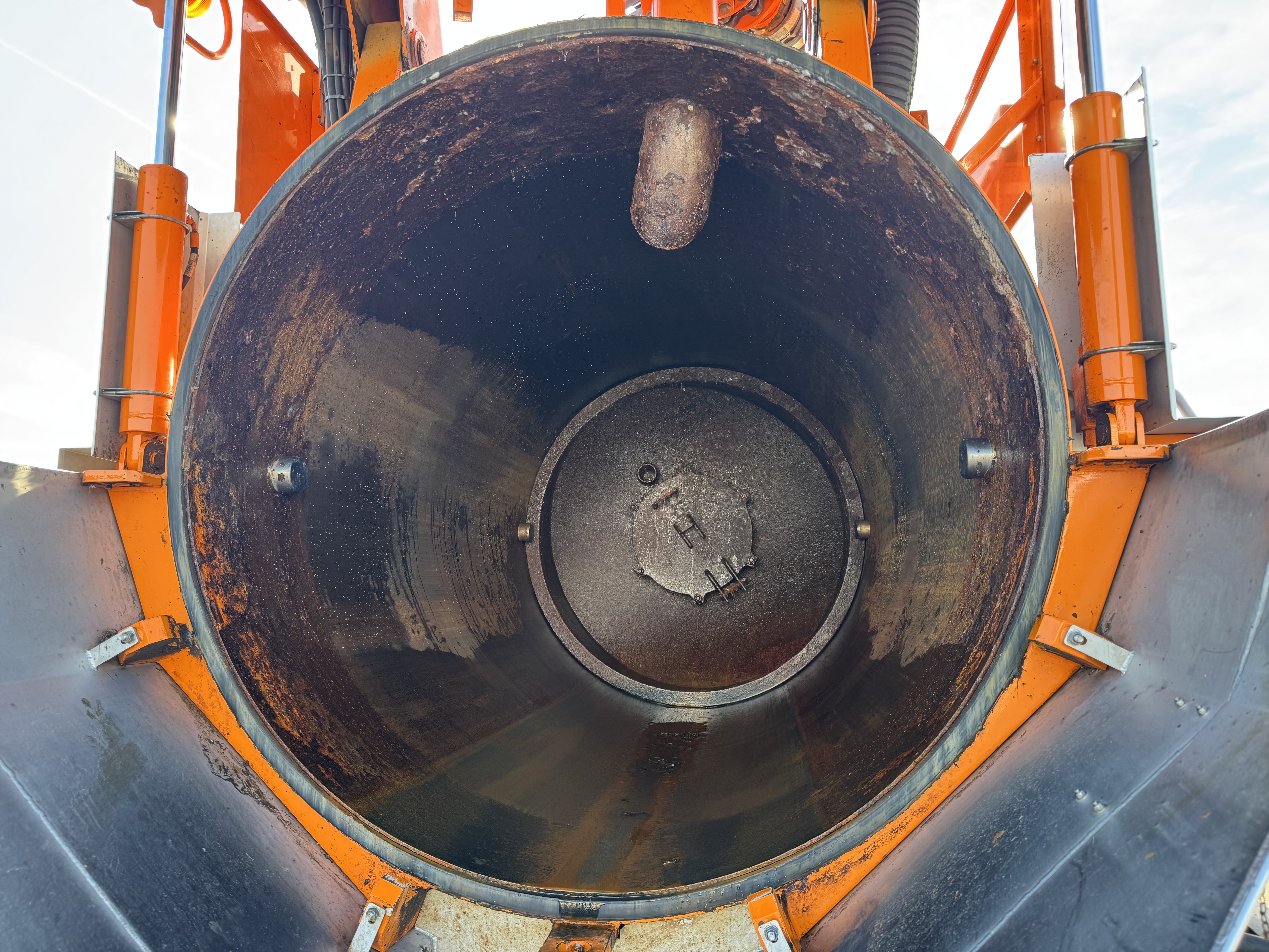 Mercedes Actros 1833 4x2 Bucher FlexLine C60