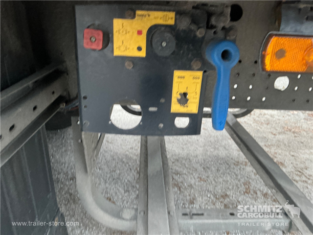 Schmitz Semi Curtainsider Standard , Foldedør højre