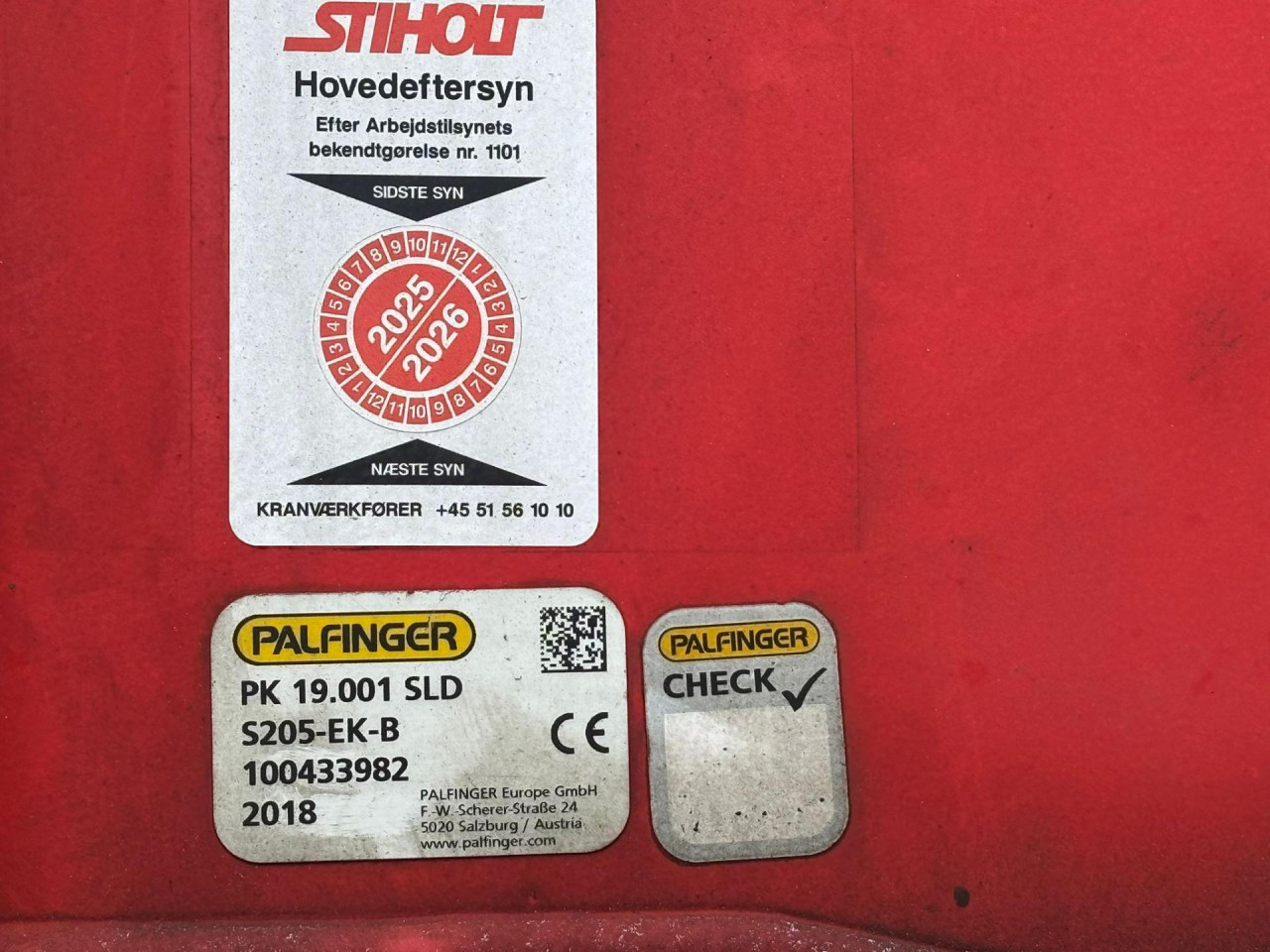 Scania P 280 B6x2*4NB fastlad og kran