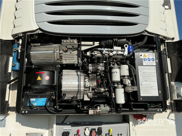 Schmitz Semi Reefer Meat hanging system