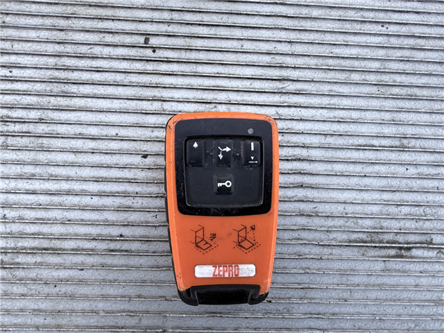 Scania P320 6x2*4 Carrier Supra 1250 Mt 9.80 m. kasse