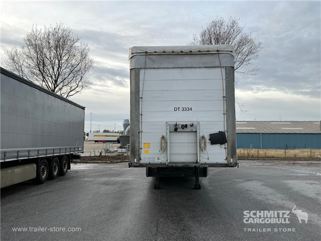 Schmitz Semi Curtainsider Standard , Foldedør højre