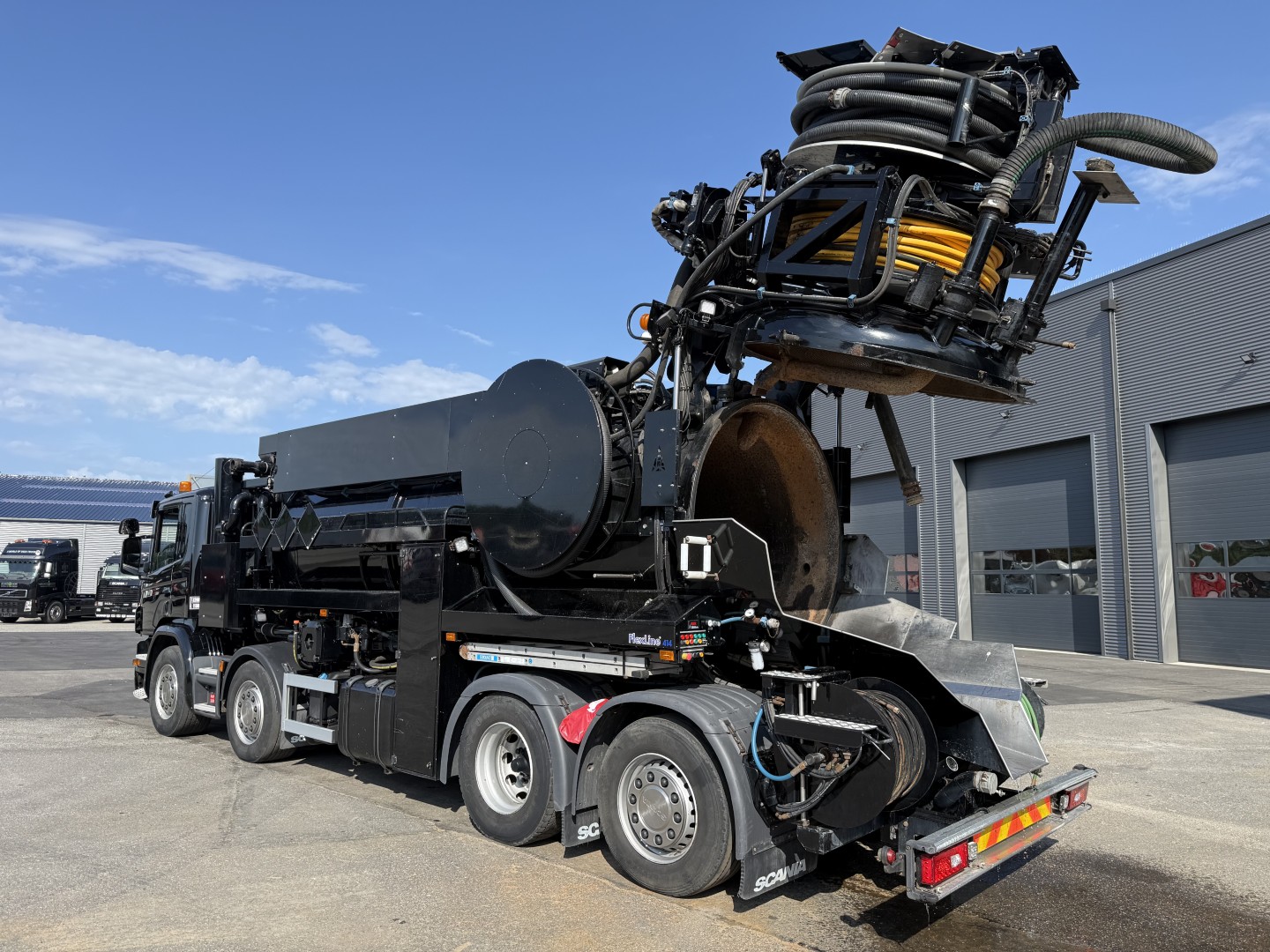 Scania P450 8x2*6 Hvidtved Larsen FlexLine 414 ADR