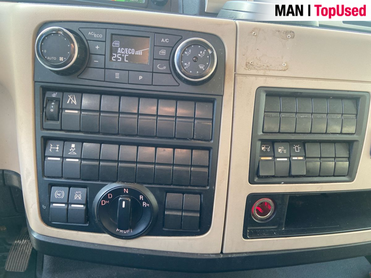 MAN TGL 12.220 4X2 BL