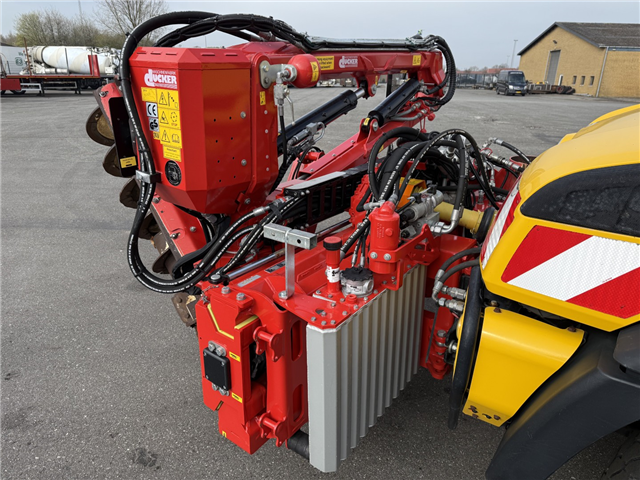 Unimog U427 4x4 Tip / Dücker Fräse BRS 15