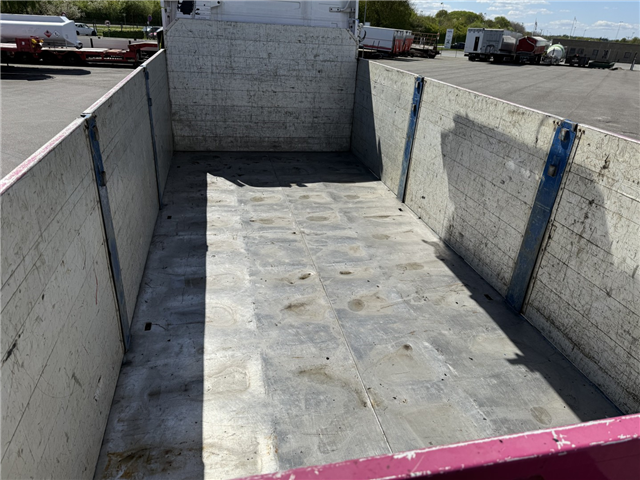 Volvo FH16/550 6x2*4 HMF 3220K4 Euro 6