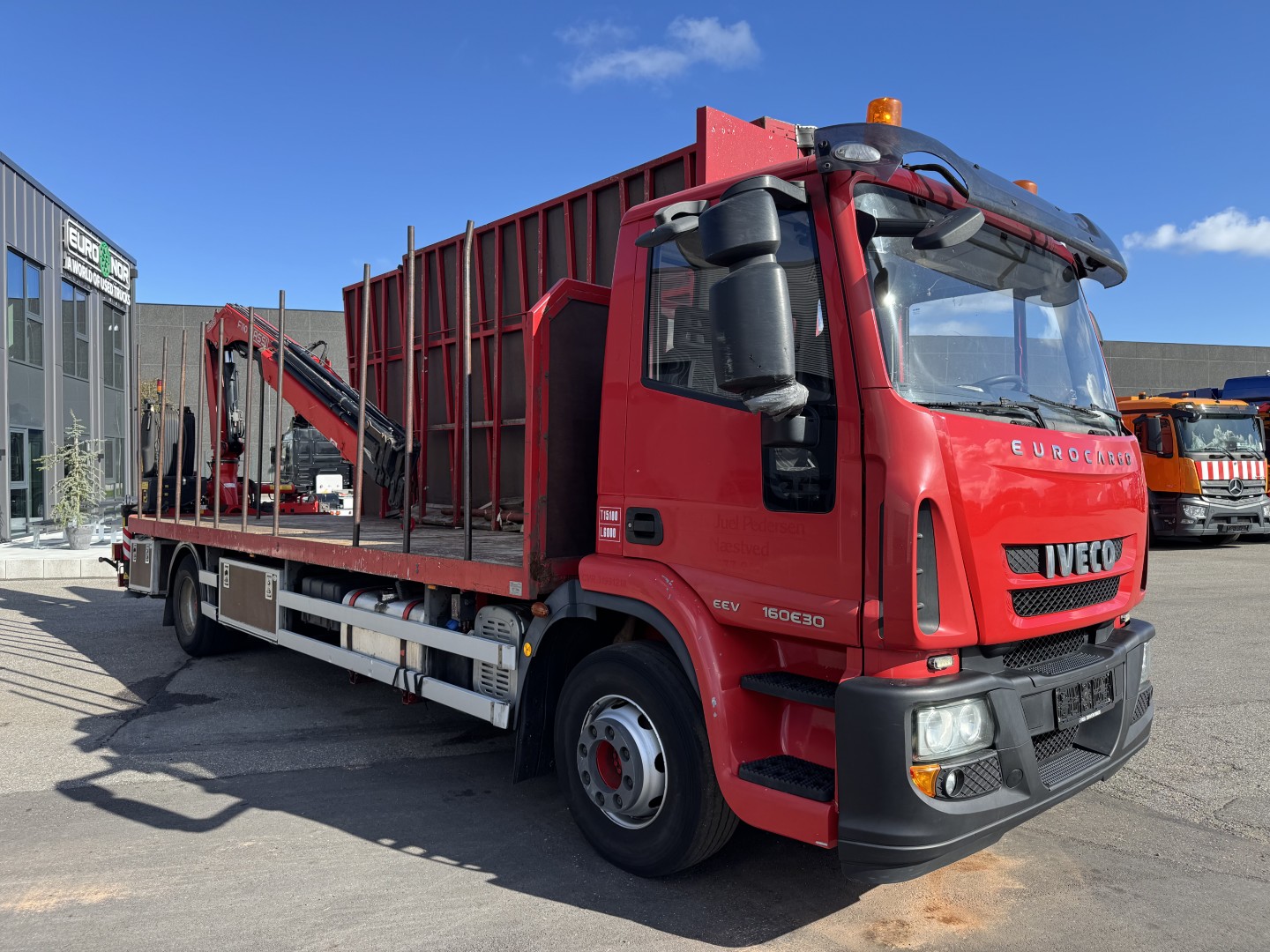 Iveco EuroCargo 160E30 / Kran Fassi F110 / Glaslad