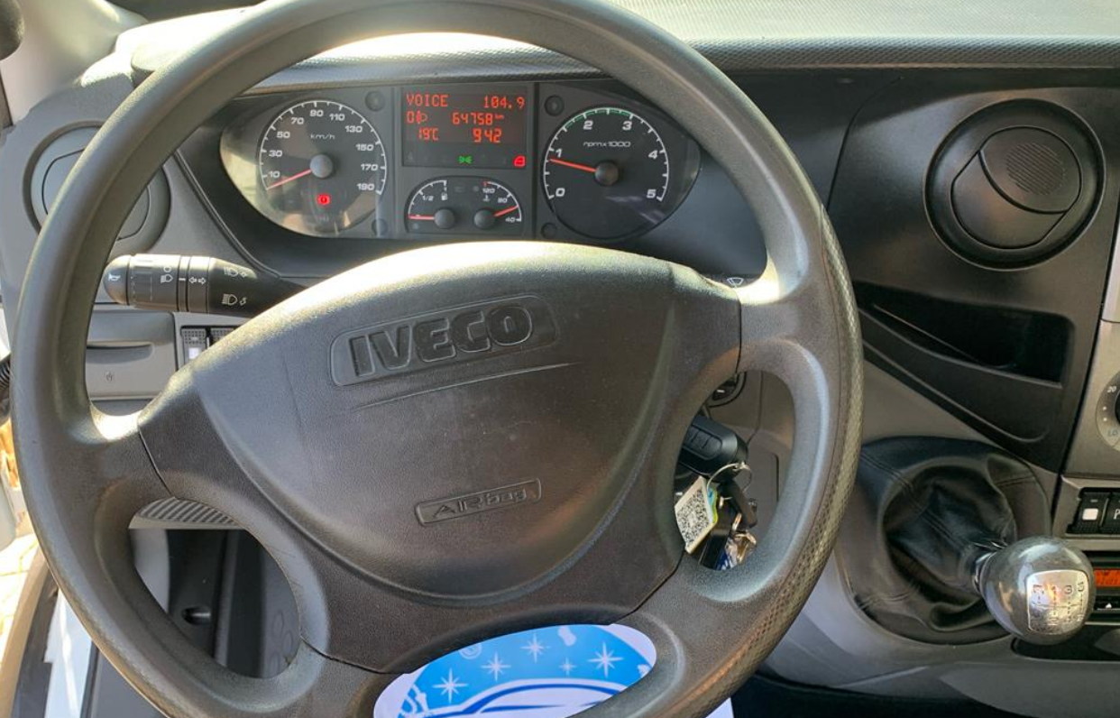Iveco Daily 70C17C lad/kran