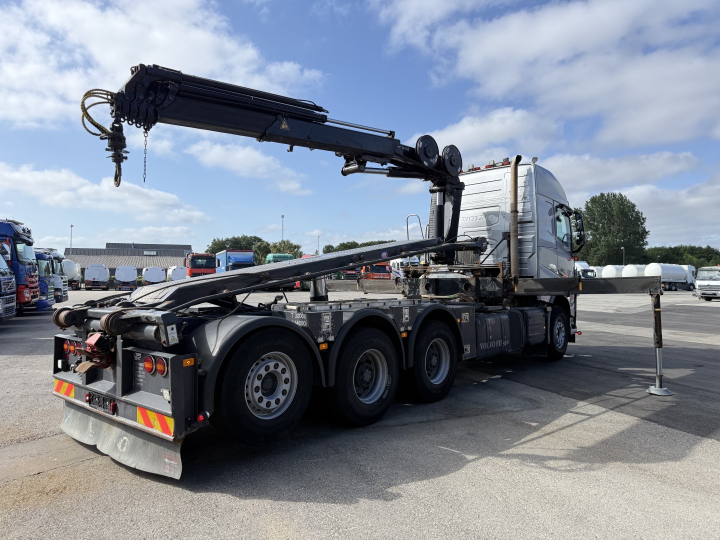Volvo FH540 8x4*4 HMF 2620K5 RC Hejs / Kran Euro 6