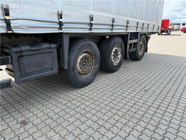 Schmitz 3 aks. gardintrailer m. truckbeslag