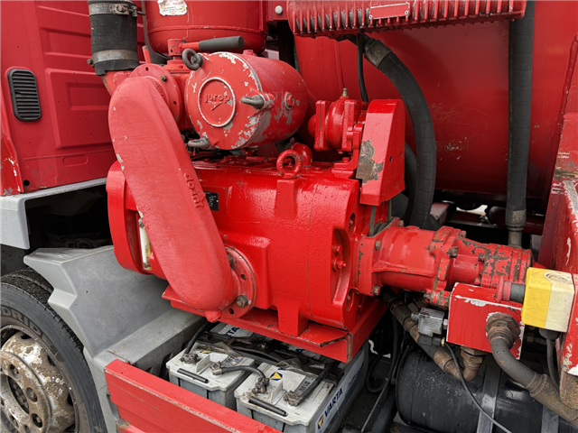 Mercedes Atego 1523 4x2 Kombi Slamsuger 6000 L